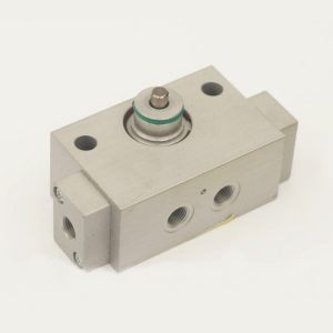 Воздухораспределитель КПП 195ММ АВТОДИЗЕЛЬ/CAMOZZI/ 358-033С02