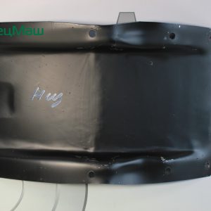 Кронштейн крыла нижний 5551-8403031 /РФ